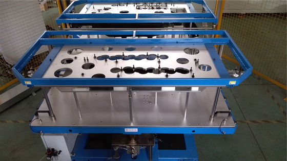 Automatic Automotive Robot Welding Equipment Process